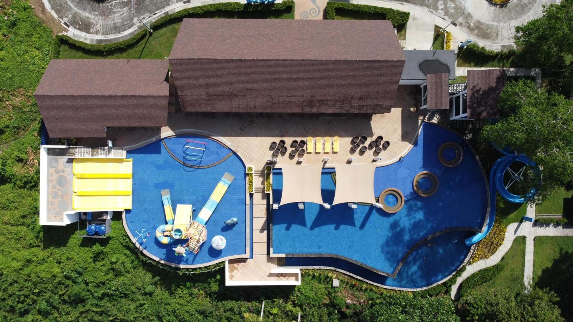 Crusoe Cabins Costa Azalea Samal Bagian luar foto