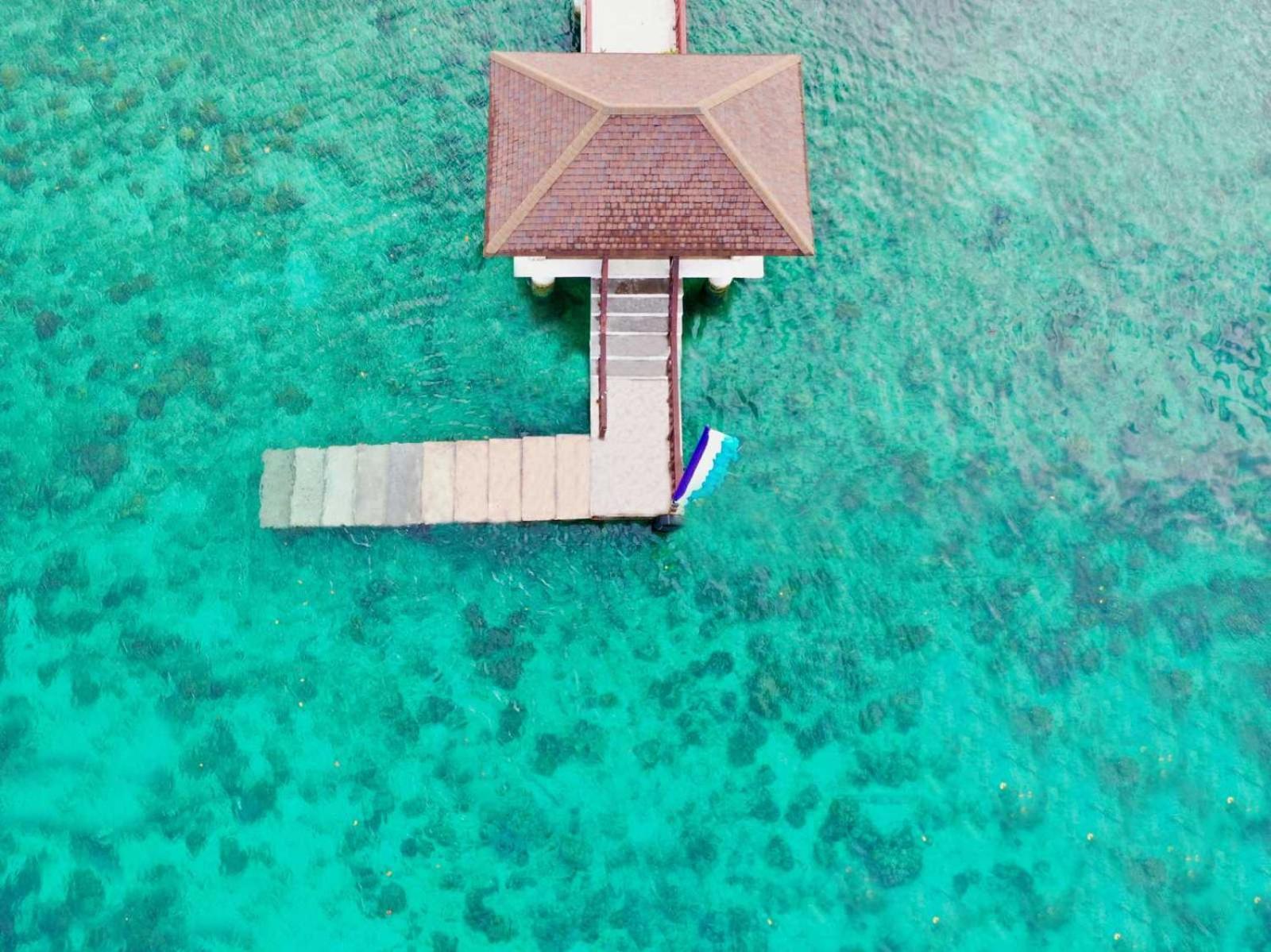 Crusoe Cabins Costa Azalea Samal Bagian luar foto